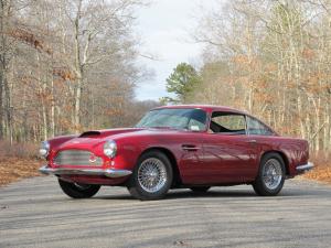 Aston Martin DB4 1960 года